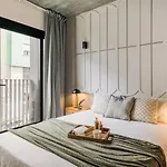 Azenhas - 1 Bedroom And Parking In Santo Antonio