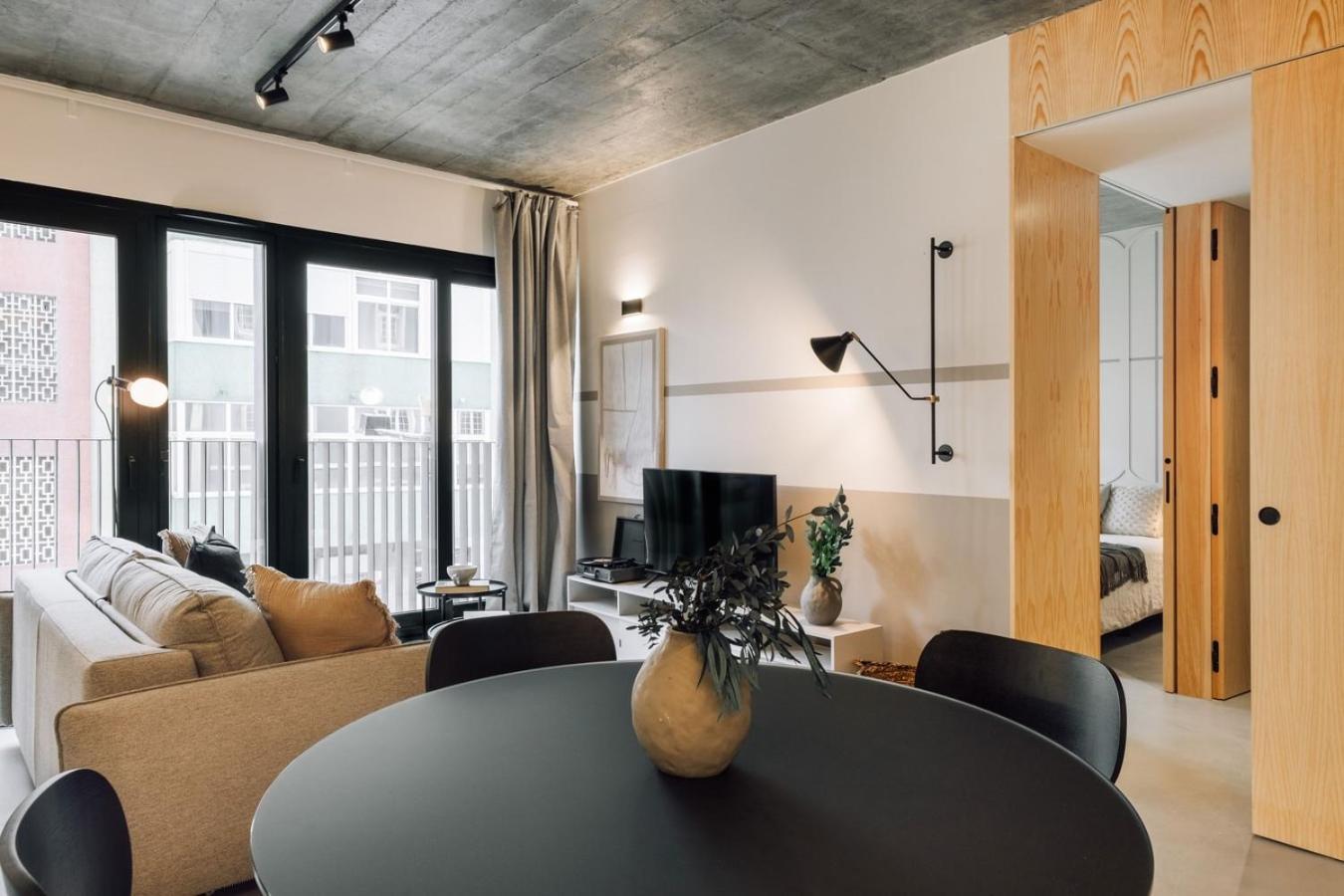 Azenhas - 1 Bedroom And Parking In Santo Antonio Lisboa