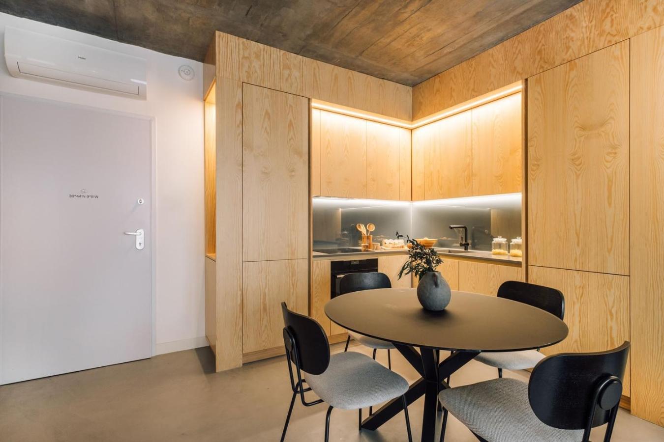 Appartement Azenhas - 1 Bedroom And Parking In Santo Antonio Lisboa