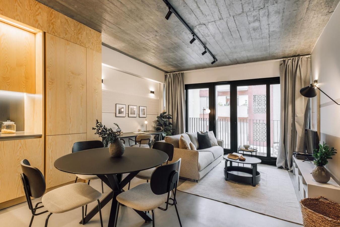 Azenhas - 1 Bedroom And Parking In Santo Antonio